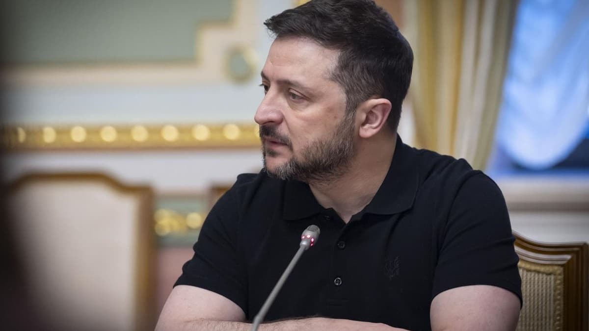 President Volodymyr Zelensky announced the signing of key defense agreements between Ukrainian and Spanish manufacturers during his visit...