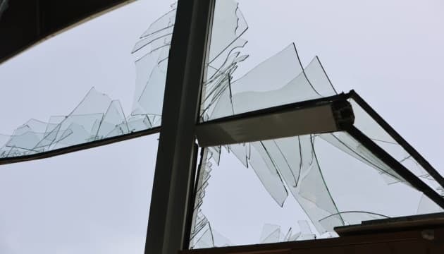 Russian military forces launched drone strikes and artillery attacks on the Dnipropetrovsk region, specifically targeting the Nikopol and...