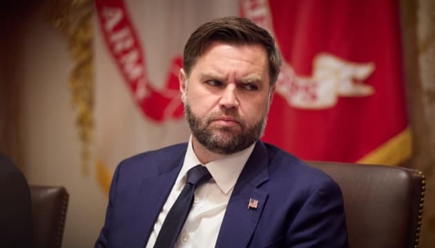 Former President Donald Trump is advocating for the cessation of the Russian-Ukrainian war and the restoration of U.S. trade relations wi...