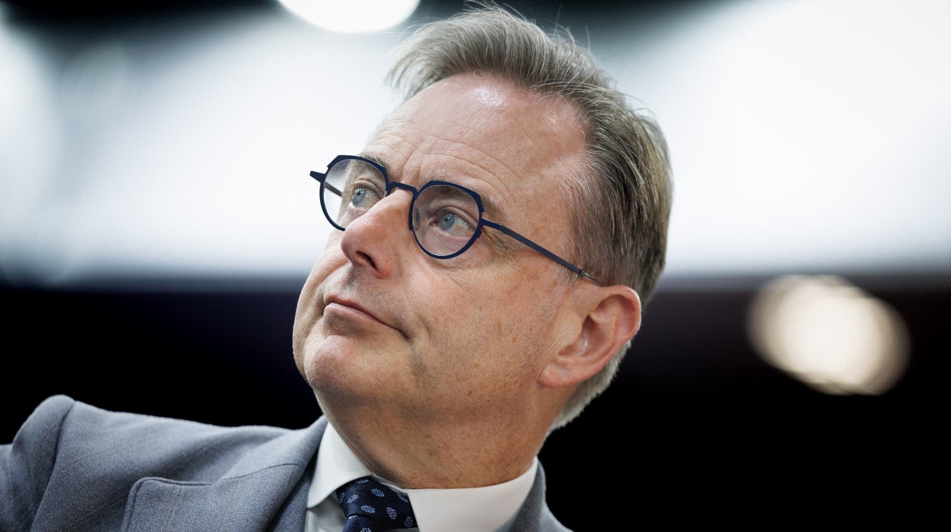 Belgian Prime Minister Bart de Wever has called on EU member states to authorize negotiations with Russia aimed at achieving a peace agre...